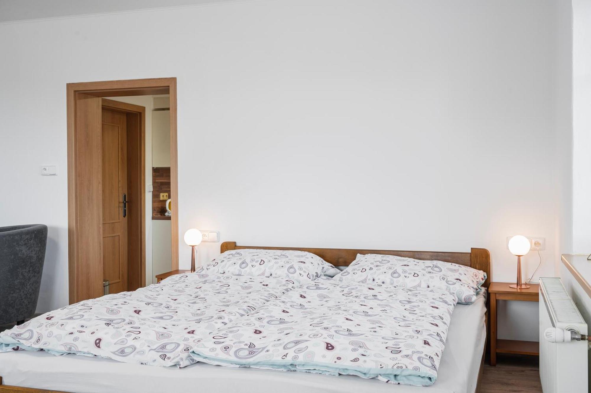 Penzion U Novotnych Jiřetín pod Jedlovou Exterior foto